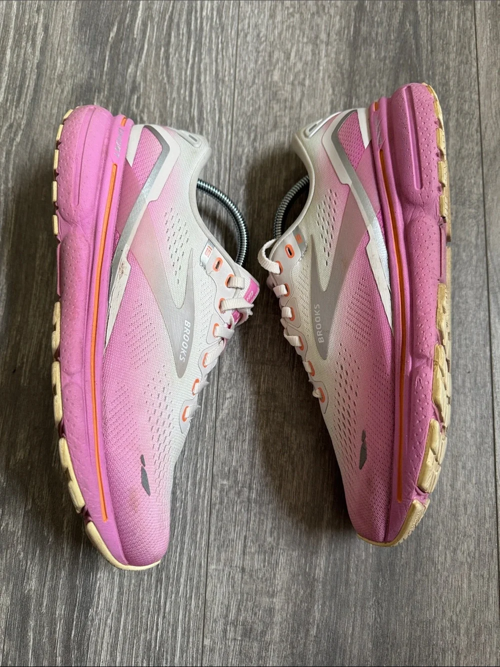Brooks Ghost 15 Women’s Pink Ombre Running Sneakers
